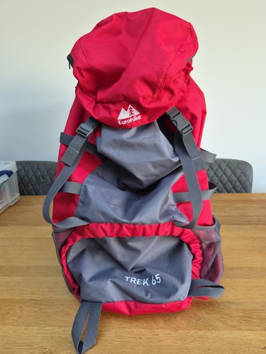 Large red grey eurohike trek - red,